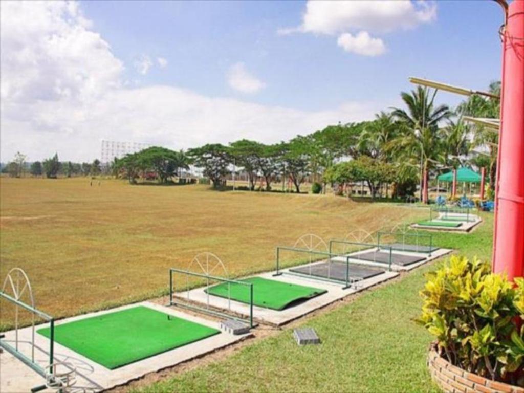 Pattaya Country Club & Resort Exterior photo