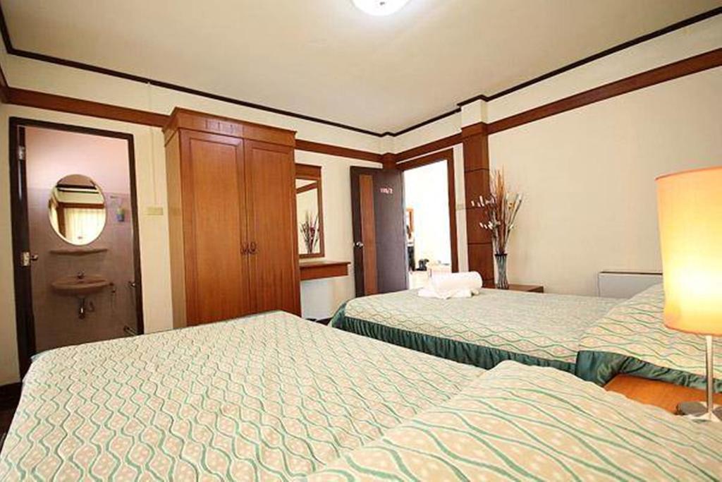 Pattaya Country Club & Resort Exterior photo
