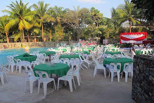 Pattaya Country Club & Resort Exterior photo